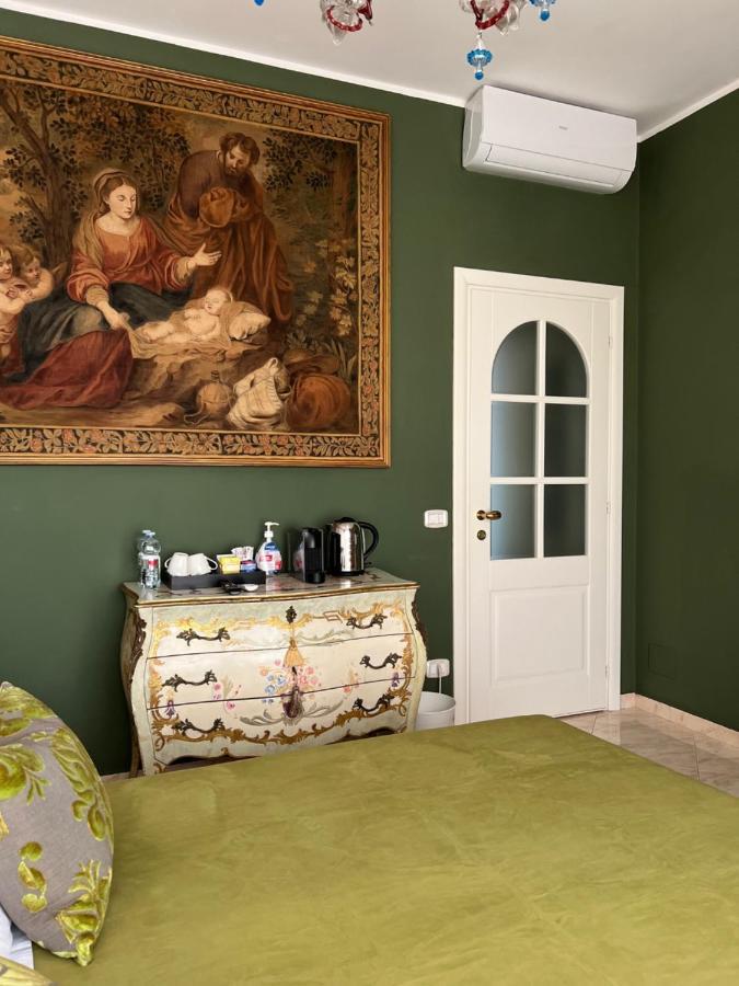 Joy Bed And Breakfast Albissola Marina Exteriör bild